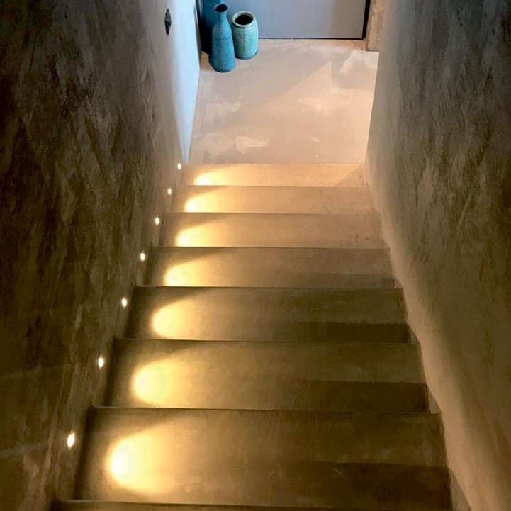 Olympos kaplı aydınlatmalı merdiven